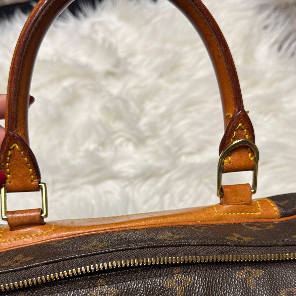 Authentic Louis Vuitton Dark Brown Monogram Briefcase - Picture 4 of 11